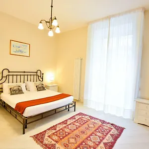 3* Bed and breakfast Domus Borbonica